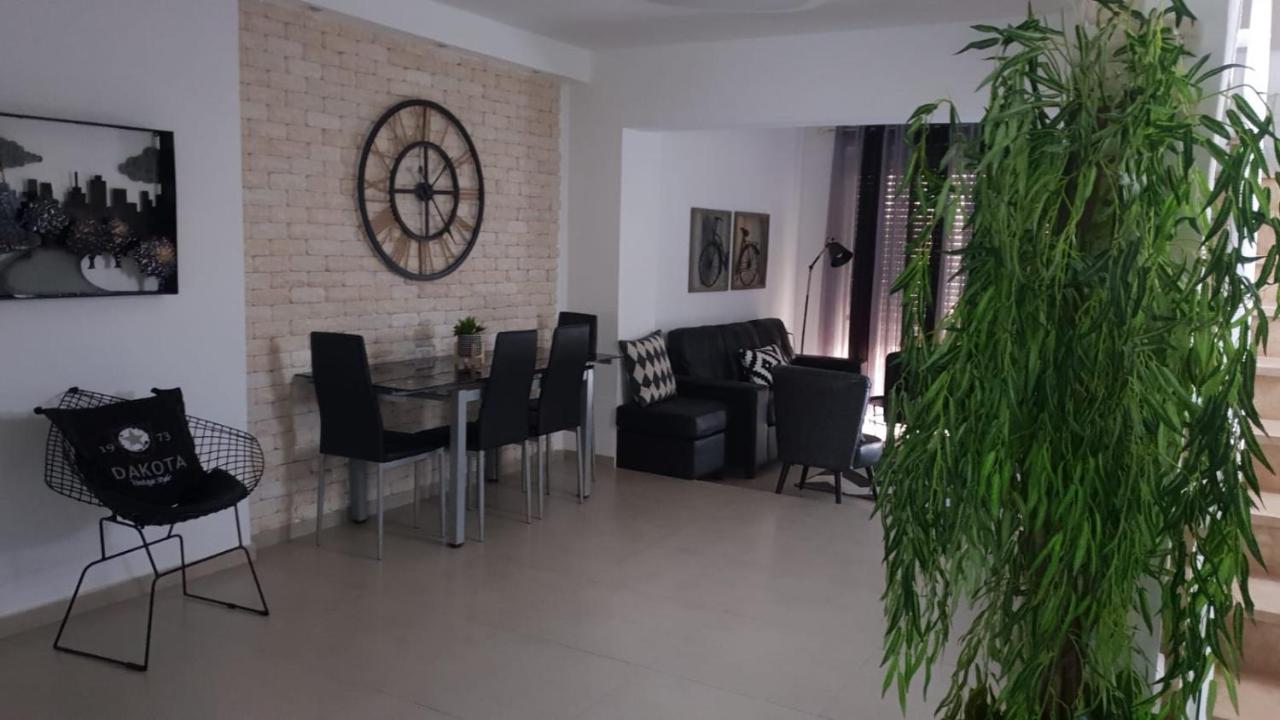Amazing Apartment ไฮฟา ภายนอก รูปภาพ