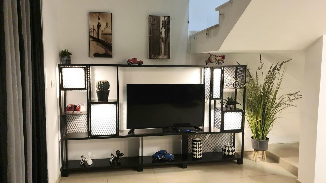 Amazing Apartment ไฮฟา ภายนอก รูปภาพ