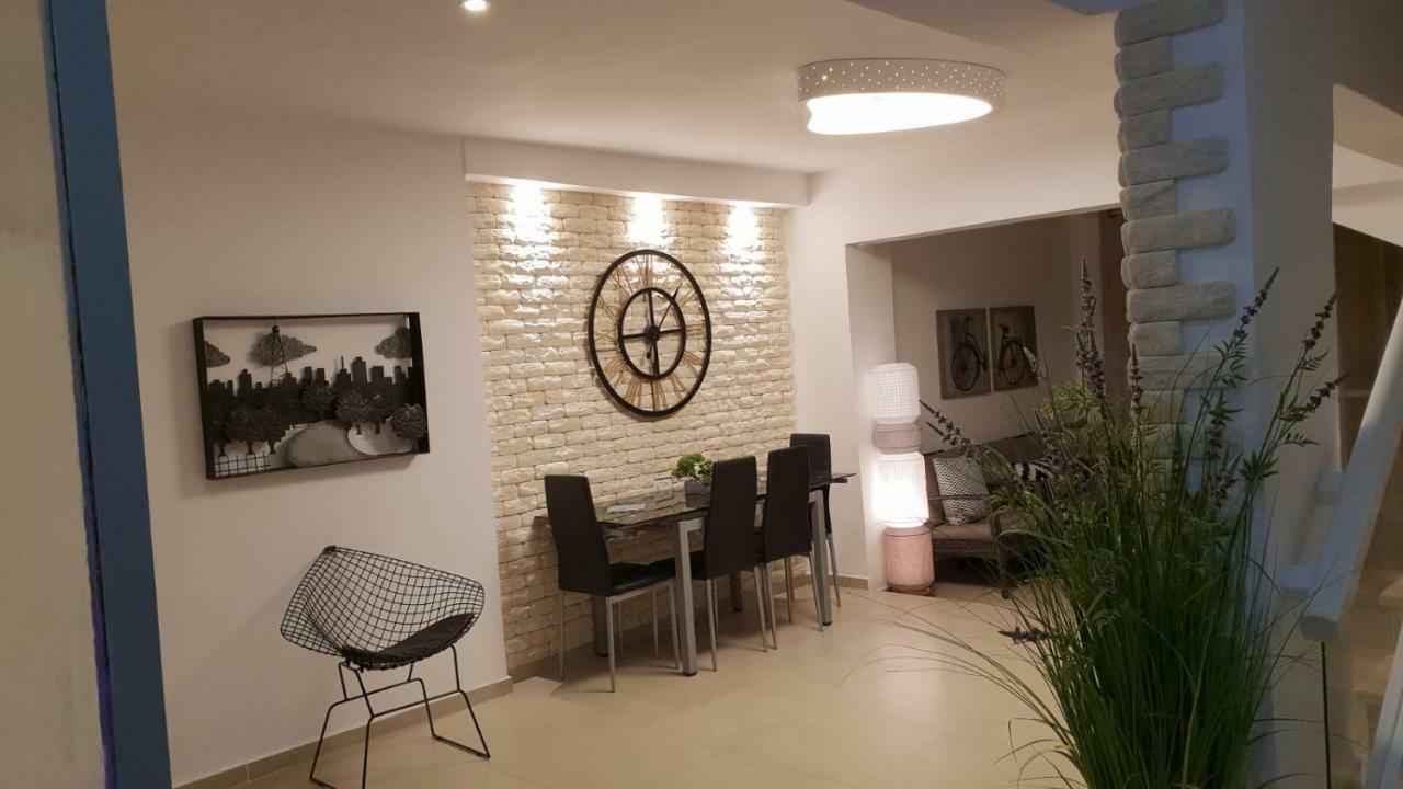 Amazing Apartment ไฮฟา ภายนอก รูปภาพ